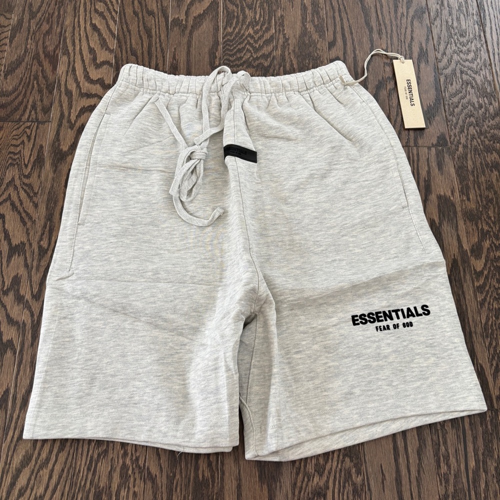 Fear of God Essentials Grey Light Oatmeal Sweatshorts XS NEW NWT
